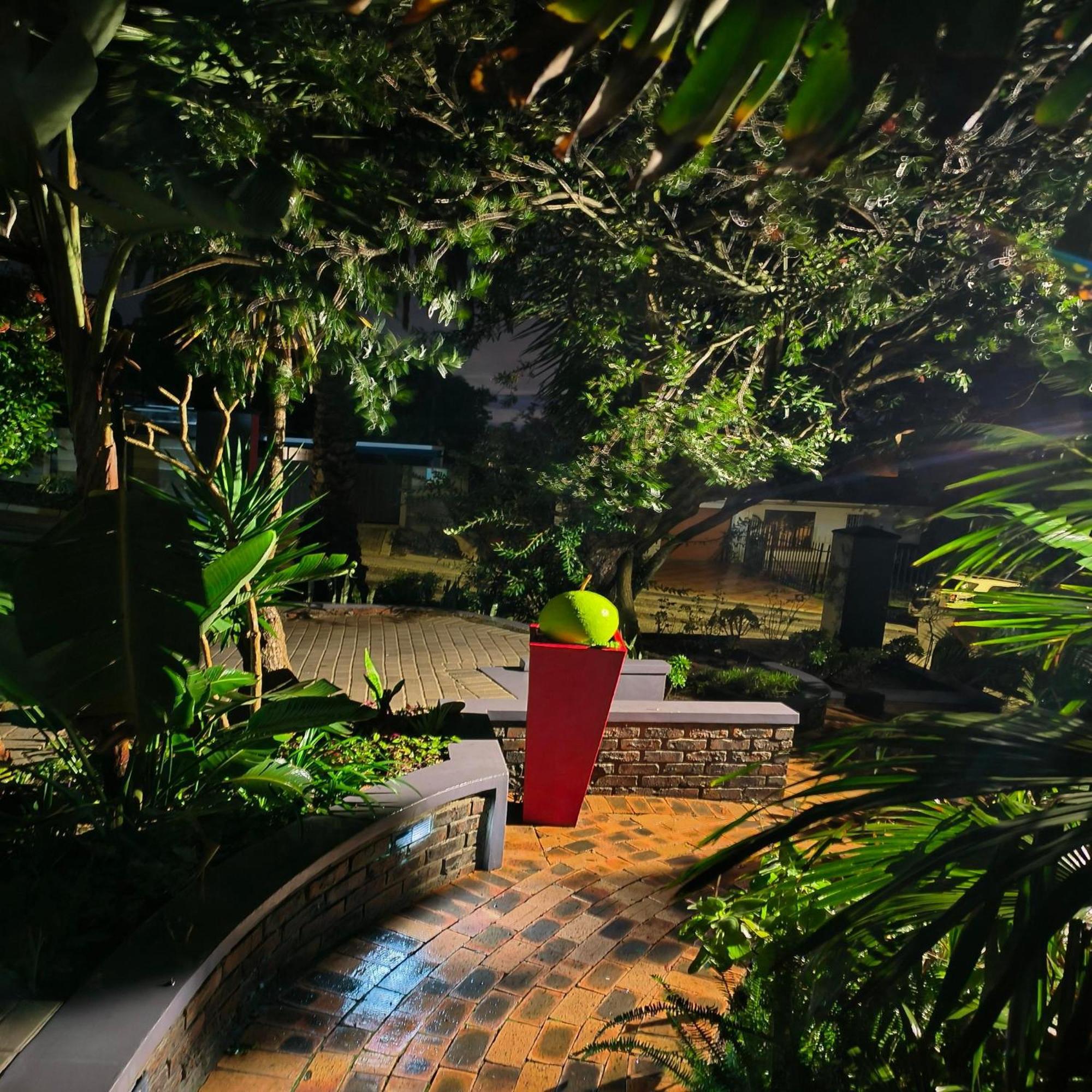 Hidden Gem Ruwari Apartment เคปทาวน์ ภายนอก รูปภาพ