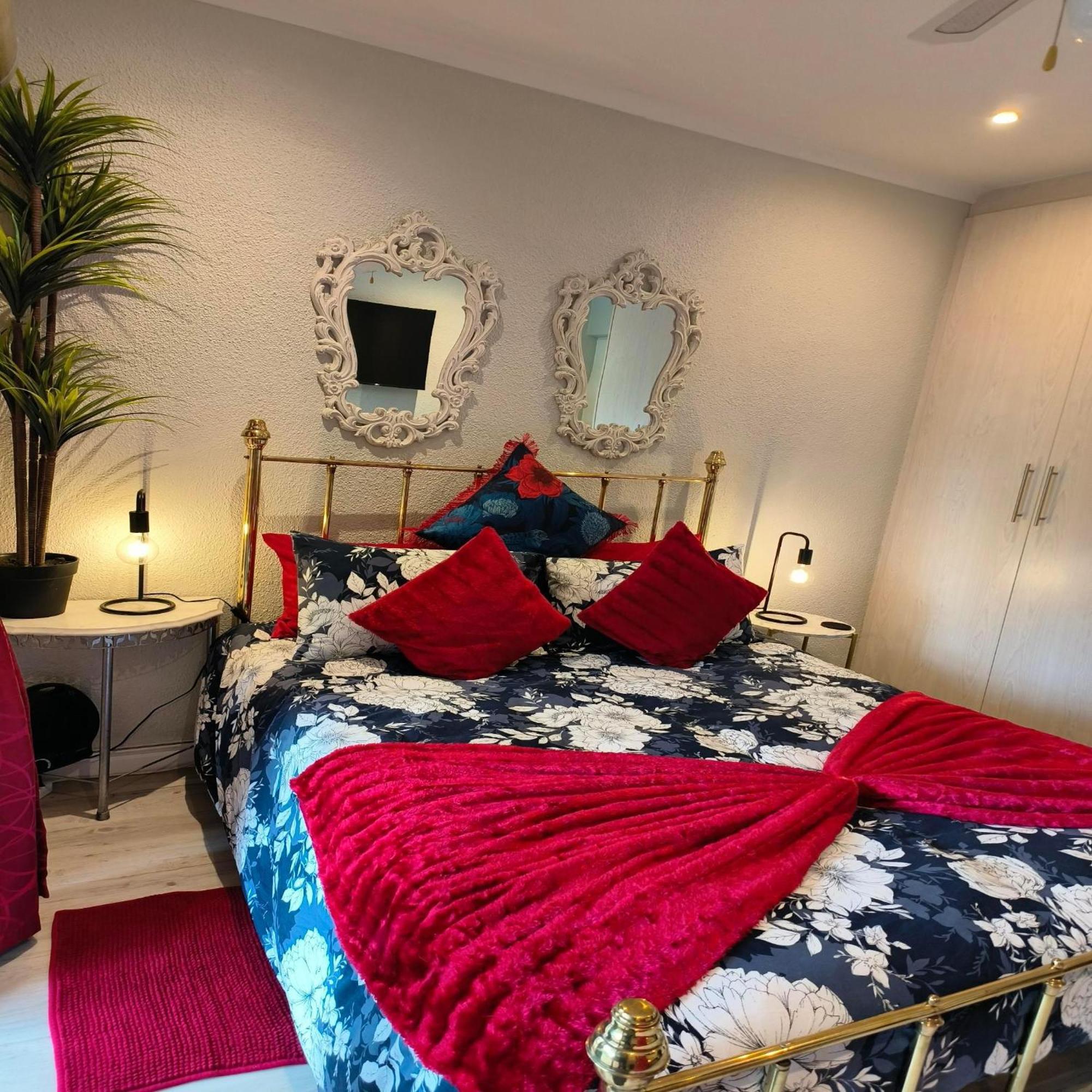 Hidden Gem Ruwari Apartment เคปทาวน์ ภายนอก รูปภาพ